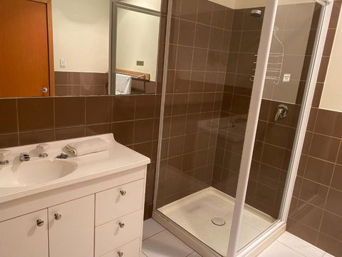 Icena Accommodation - Redcliffe Tourism 2