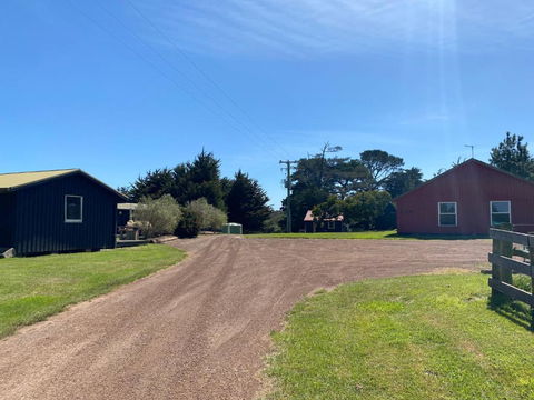 Icena Accommodation - Redcliffe Tourism 0