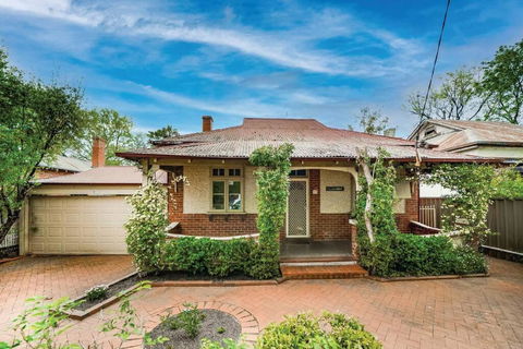 Illyari In Central Wagga - Redcliffe Tourism 3
