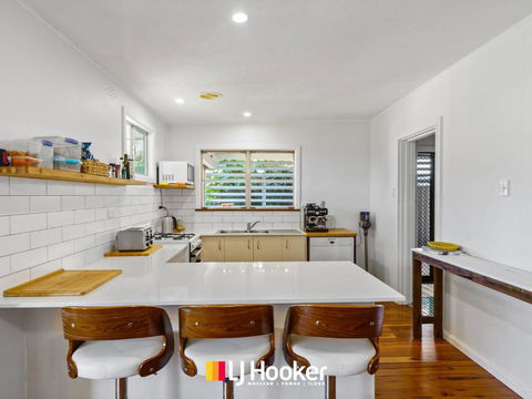 Iluka Calling - Redcliffe Tourism 1