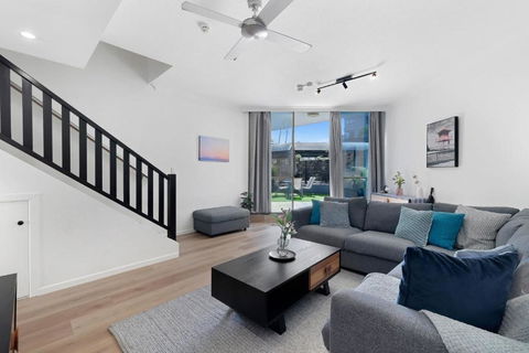 Iluka House - Surfers Paradise - Redcliffe Tourism 1