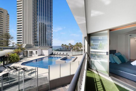 Iluka House - Surfers Paradise - Redcliffe Tourism 0