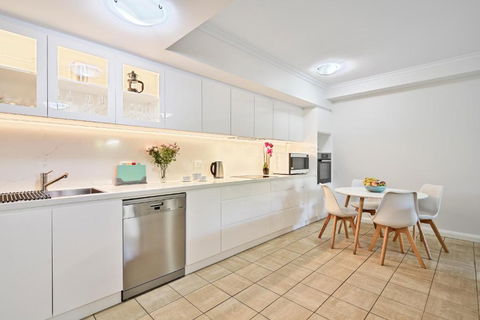 Iluka Resort Apartments Palm Beach - Redcliffe Tourism 2