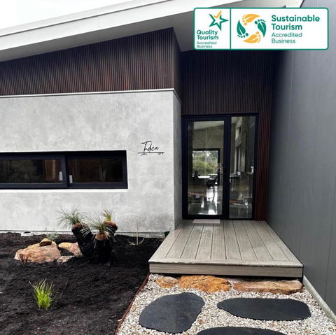 INDICA HEMP HOUSE - Multi Award Winning-Luxury-Eco Designed House-lake Views-hot Tub-Cinema - Redcliffe Tourism 0
