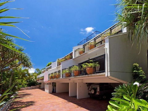 Inviting Balcony, Tranquility By The Beach - Redcliffe Tourism 3