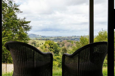 Invercauld House - Redcliffe Tourism 3
