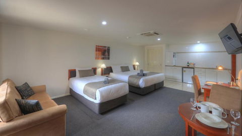 INVERELL RSM CLUB MOTEL - Redcliffe Tourism 2