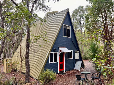 Iris At Porongurup Chalets - Redcliffe Tourism 3