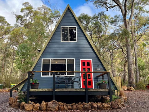 Iris At Porongurup Chalets - Redcliffe Tourism 0