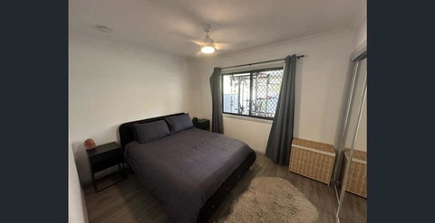 Island Haven Wood - Redcliffe Tourism 1