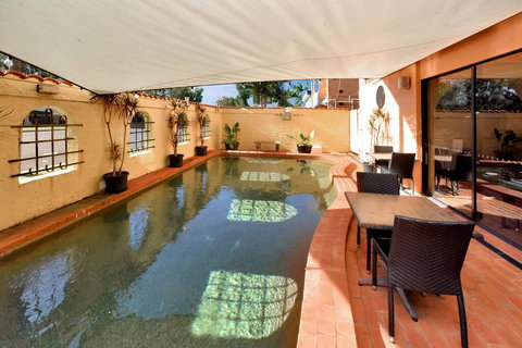 Adobe Motel - Redcliffe Tourism 2