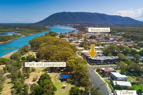 Ait Shona - Happy Place. Apt 10 Haven On The Park - Redcliffe Tourism 3