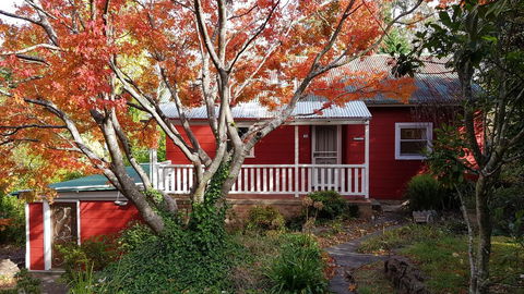 Akarana Cottage - Redcliffe Tourism 1