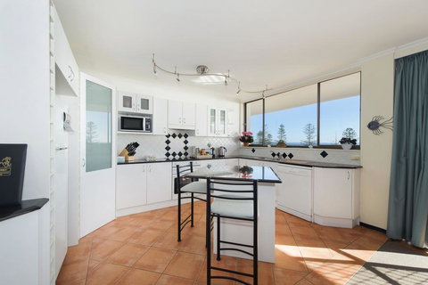 Akuna 23 6 Joffre Street - Redcliffe Tourism 2