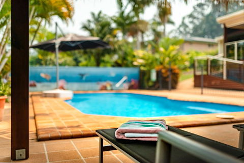 Alarks Nest Bed And Breakfast - Redcliffe Tourism 1