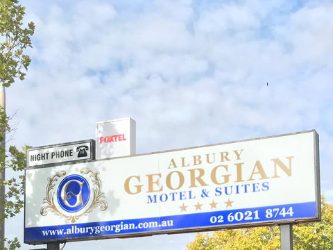 Albury Georgian Motel & Suites - Redcliffe Tourism 0