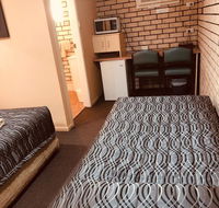 Alfa motel - Redcliffe Tourism