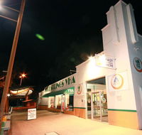 Alice Springs YHA - Redcliffe Tourism