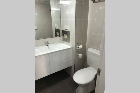 All In 500 Aud Weekly Beachfront The STRAND Studio Apartment - Redcliffe Tourism 1