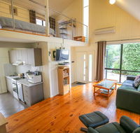 Allambie Cottages - Villa 1 - Redcliffe Tourism