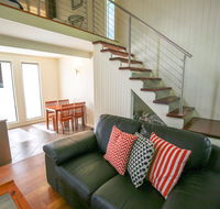 Allambie Cottages - Villa 2 - Redcliffe Tourism