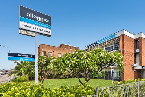 Alloggio Tudor Hamilton - Redcliffe Tourism 1