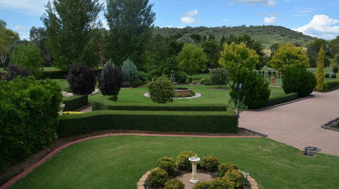 Allora Lodge Bed And Breakfast - Redcliffe Tourism 2