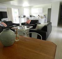 Almas Cottage - Redcliffe Tourism