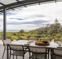 Aloha - direct beach access from property - Redcliffe Tourism