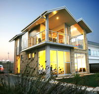 Aloha Beachfront Port Fairy - Redcliffe Tourism