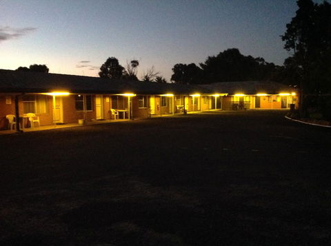 Altona Motel - Redcliffe Tourism 0