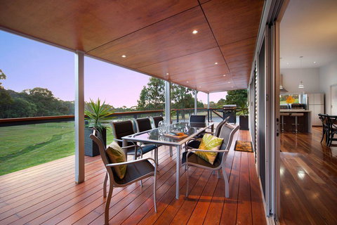 Alyonah Daylesford - Redcliffe Tourism 3