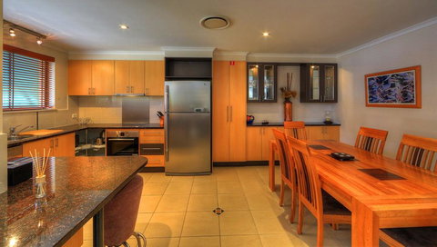 Amarco At Iluka - Redcliffe Tourism 3