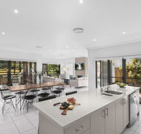 Amaroo Lodge - Redcliffe Tourism