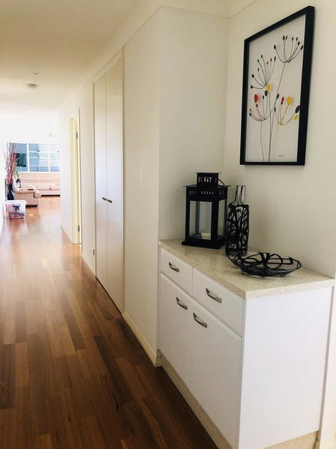 Amazing Apartment Ocean Views And Hot Tub On Balcony - Coolangatta - Redcliffe Tourism 3