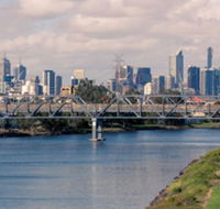 Amazing River Views - Fabulous Footscray Fun - Redcliffe Tourism