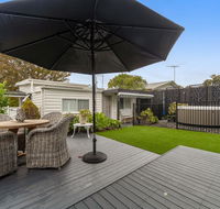 Amber Cottage Luxury Seaside Retreat with outdoor spa - Redcliffe Tourism