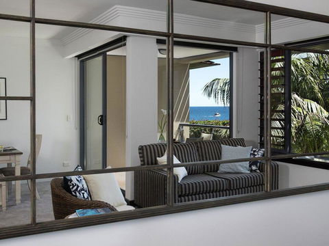 Ambience @ The Harbour - Calm Down, Unwind & Relax - Redcliffe Tourism 3