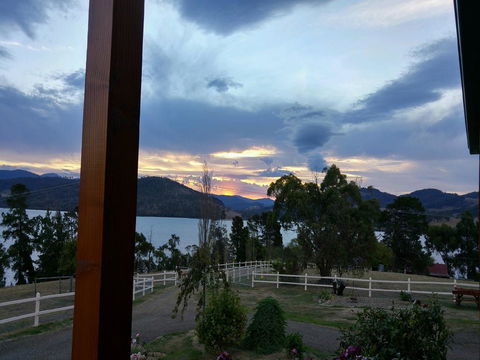 Ambience On Huon Bed & Breakfast - Redcliffe Tourism 3