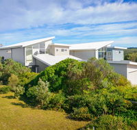 Anchors Beach House - Redcliffe Tourism