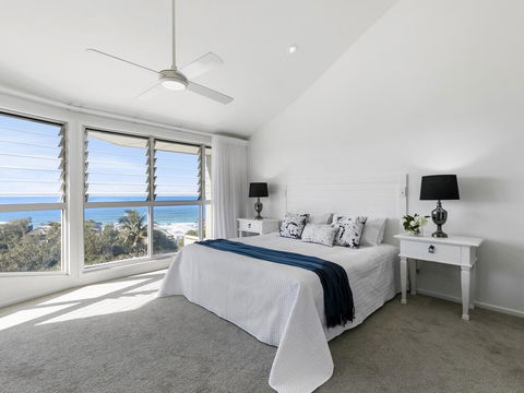 Andari Holiday Apartments - Redcliffe Tourism 3