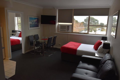 Apartments On Flemington - Redcliffe Tourism 1