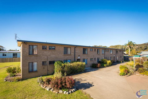 Apollo Unit 31 - Redcliffe Tourism 1