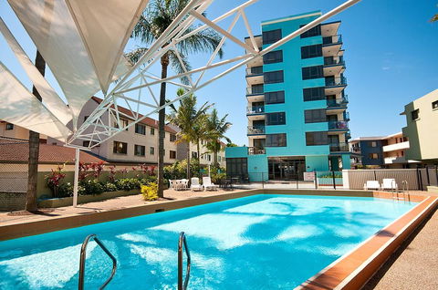 Aqualine Apartments On The Broadwater - Redcliffe Tourism 0