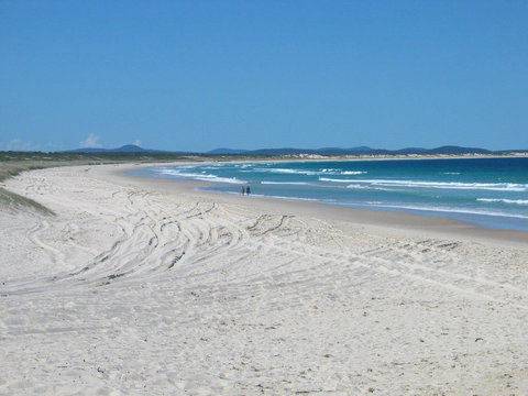 Aquarius Apartment 4 - Redcliffe Tourism 2