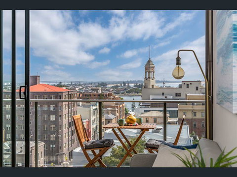 Arvia Newcastle - Redcliffe Tourism 0