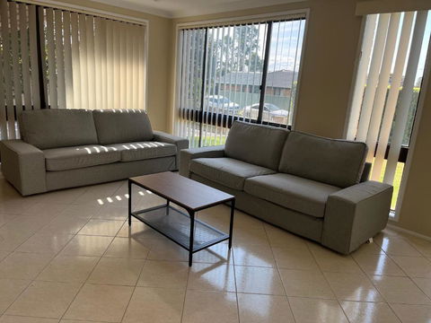 Luxurious Home - Redcliffe Tourism 0