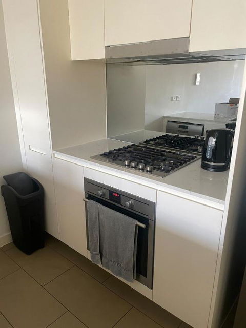 Luxury 2 Bed 2 Baths Apartment - Hurstville - Redcliffe Tourism 1