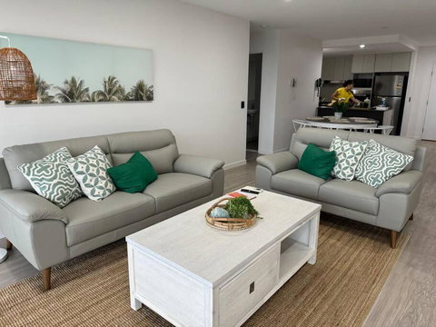 Luxury Spacious Apartment - Redcliffe Tourism 0