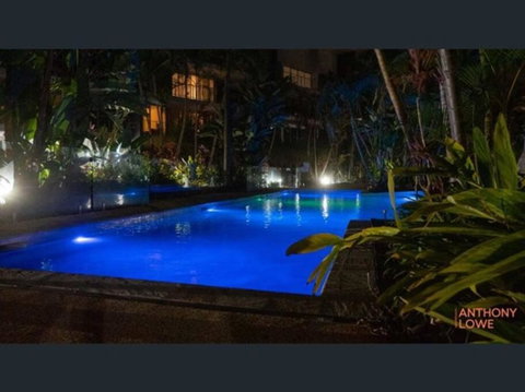 Luxury Spacious Apartment - Redcliffe Tourism 1